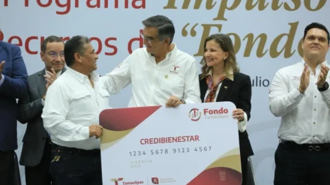 'El desarrollo debe llegar a todas partes': Américo Villarreal entrega apoyos a emprendedores por más de 33 MDP 5 WhatsApp Image 2025 07 07 at 4.59.40 PM700