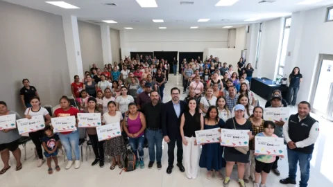 Beneficia gobierno de David de la Peña a 109 familias con la beca "Creo en ti" 4 WhatsApp Image 2025 07 09 at 12.41.49 PM 1700