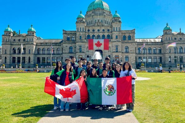 Estudiantes del CeINA UAT viven experiencia cultural en Canadá 2 WhatsApp Image 2025 07 10 at 3.39.32 PM 1 e1752184056708