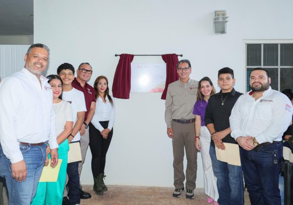 Erasmo y Dunia abren 'Espacio Amigable' para niñas, niños y adolescentes en la Lienzo Charro 1 WhatsApp Image 2025 07 21 at 8.54.43 PM 1 scaled e1753154963179