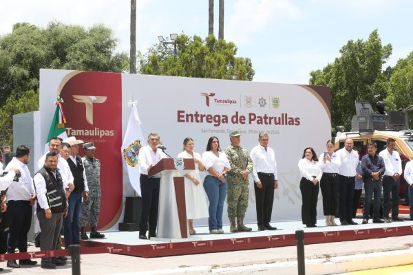 Refuerza Américo seguridad en San Fernando y la región con entrega de nuevas patrullas 2 WhatsApp Image 2025 07 28 at 5.33.26 PM e1753746271265