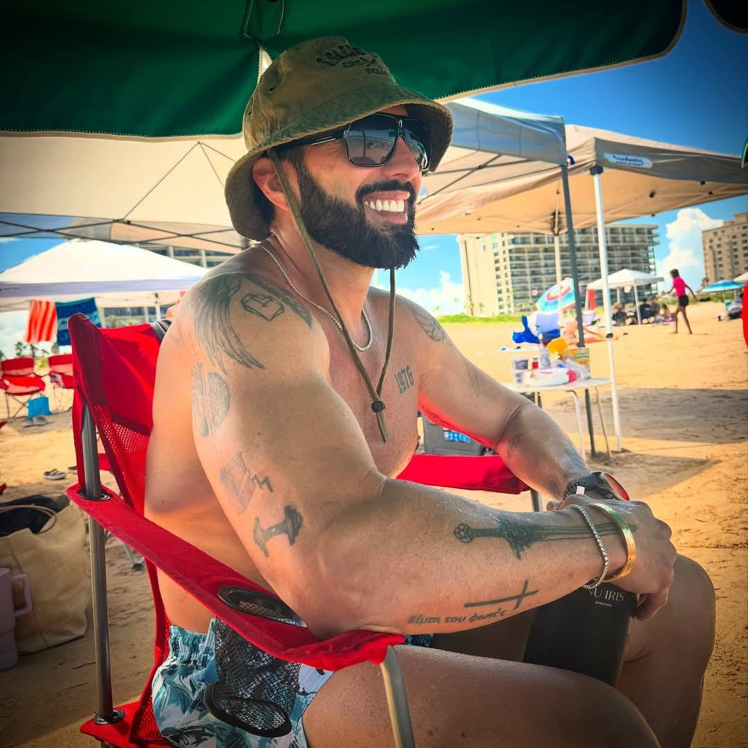 Los De Nigris vacacionan en la Isla del Padre 2 523936086 1409143947045232 8704157822122066687 n