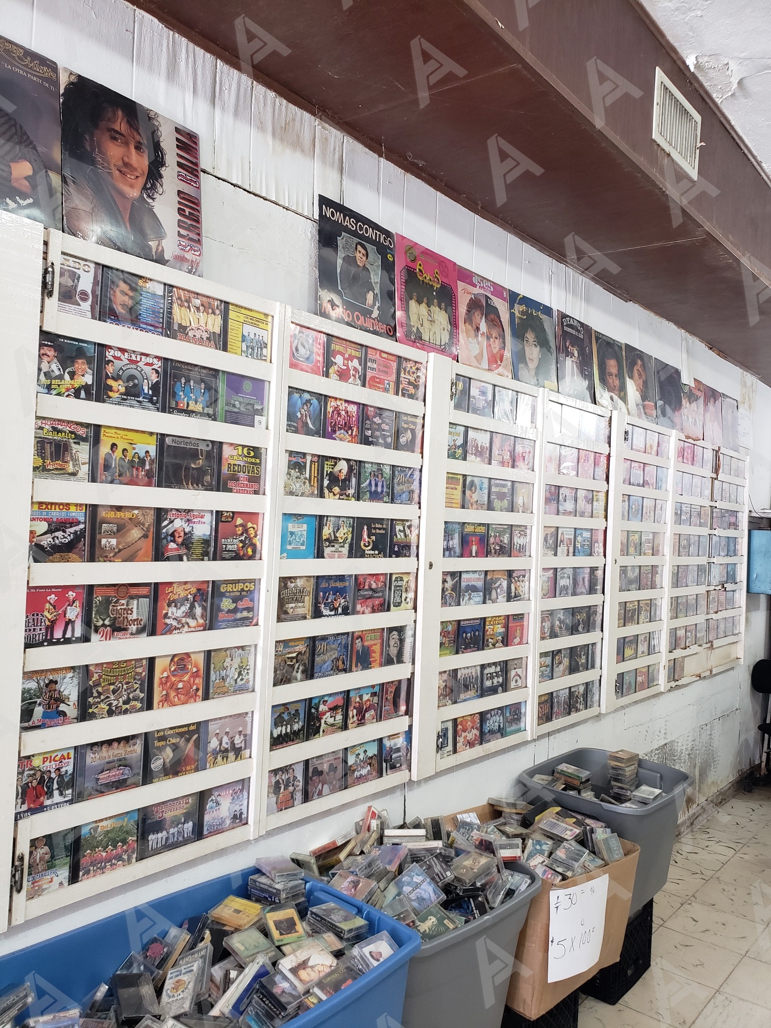 Cierra sus puertas la última tienda de música en Matamoros 4 524750538 679334658490497 7427652655258705153 n