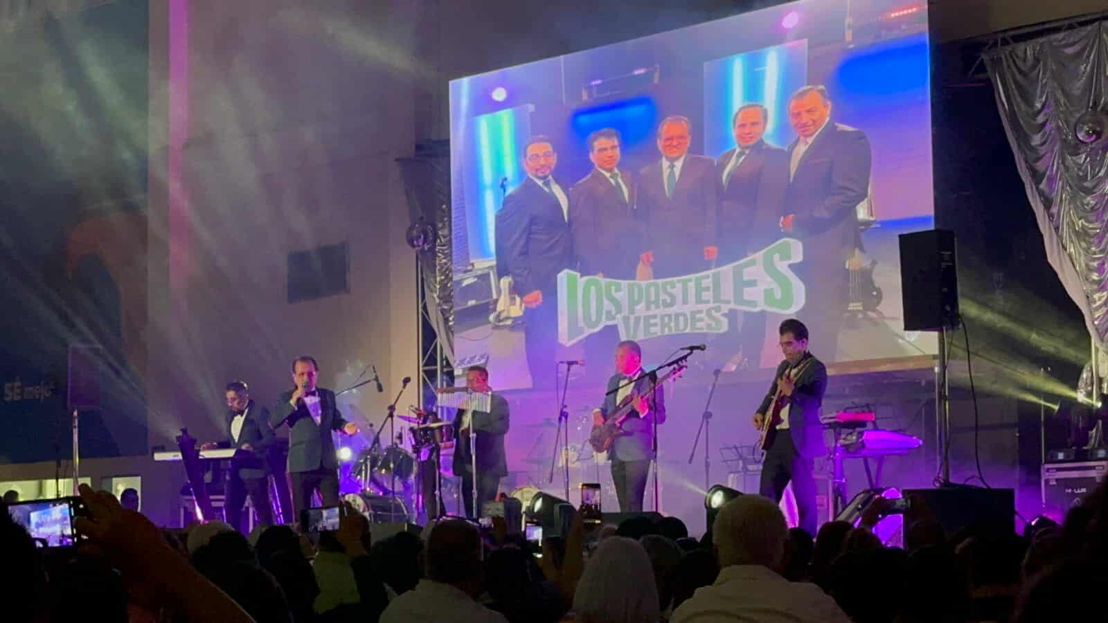 Noche nostálgica con Ángeles Negros y Pasteles Verdes en Reynosa 1 527239374 1039647884663161 4751397584118455463 n
