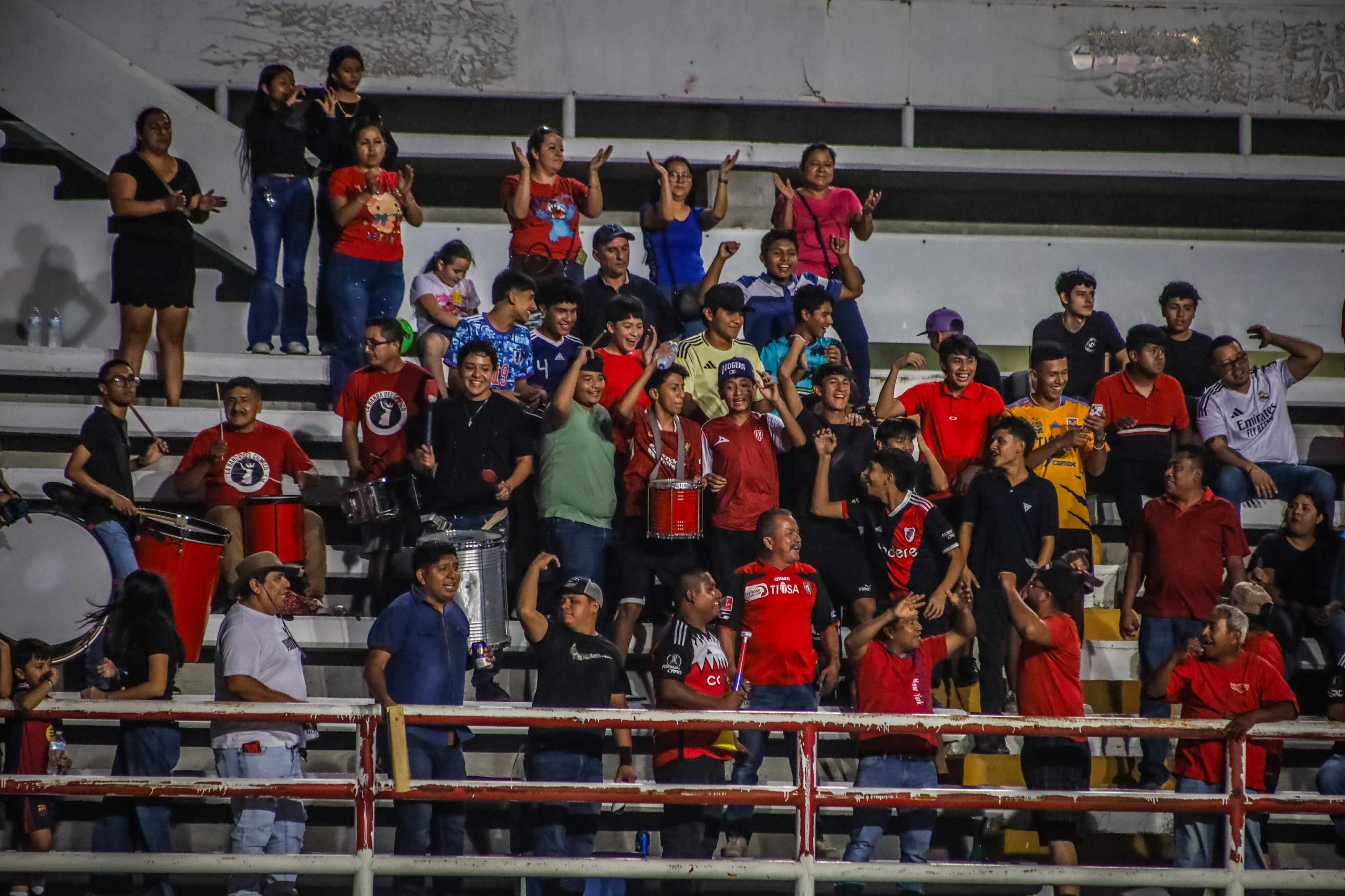 Club Calor remonta y vence al FC Santiago 6 527784009 1236418908284078 6566163489619289623 n scaled