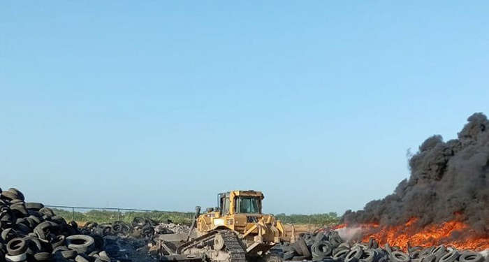Sofocan bomberos incendio de llantas en Las Anacuas en Reynosa 1 531196502 784095824039344 8459417791246680236 n