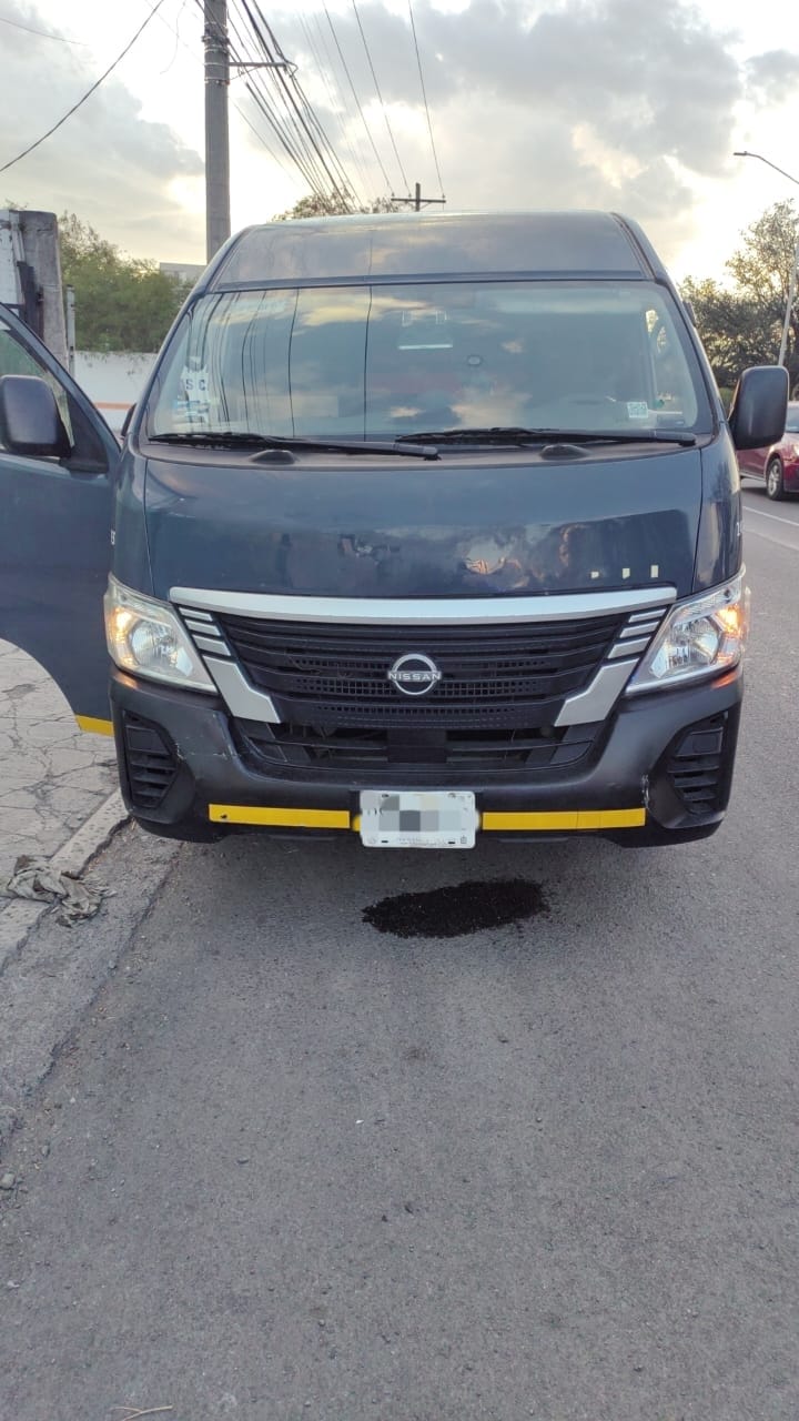 Atracan camión de Amazon; detienen a uno 1 531915284 655255090468470 2513519636401056423 n