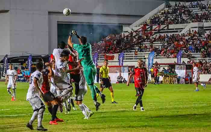 Club Calor debuta con victoria ante Halcones FC 2 CALOR 4
