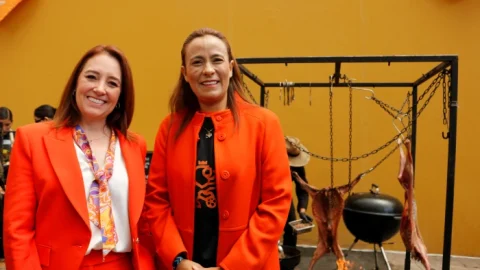 Presentan la muestra 'Ponte Nuevo, Ponte Mundial' 3 MG 6918700