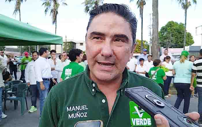 MANUEL MUNOZ