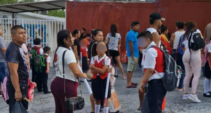 Regresan a clases más de un millón de estudiantes en Nuevo León 1 fotos HC 22