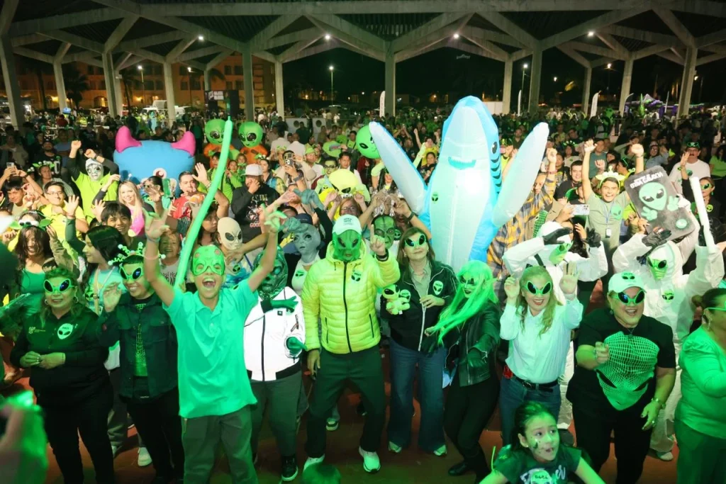 Impresionante cierre del Marciano Fest 2025 en playa Miramar 4 2839df94 0857 44e6 b637 d91766772ec9