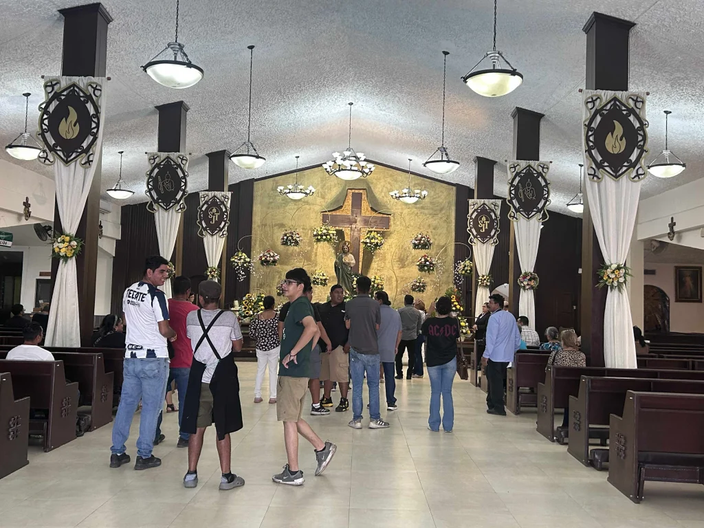 Feligreses de Reynosa celebran el día de San Judas Tadeo 1 567073971 1318278559497532 4915790508137388412 n