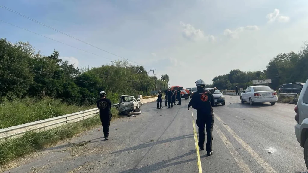 Mueren tres personas en accidente carretero en Cadereyta 1 569210033 815230421436906 8287651069157874038 n