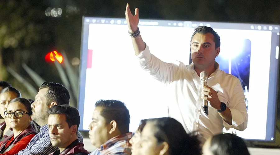 Manuel Guerra encabeza intensa jornada de ‘Alcalde en tu Colonia’ 1 IMG 4155