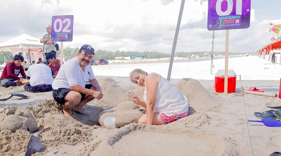Impulsan arte y creatividad con esculturas de arena en 'Marciano Fest' (FOTOGALERÍA) 3 MADERO 44