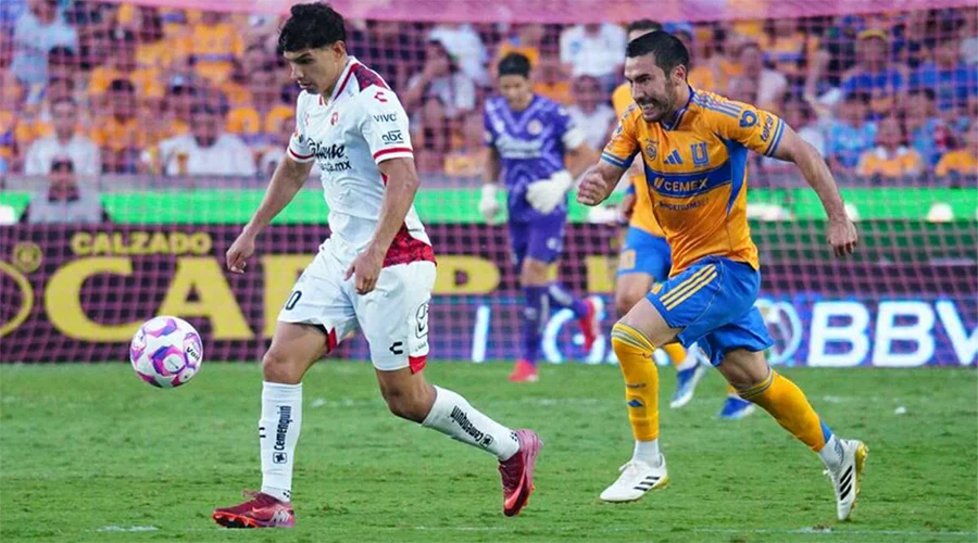 Tigres derrota a Xolos 2-0 y se alistan para el Clásico Regio