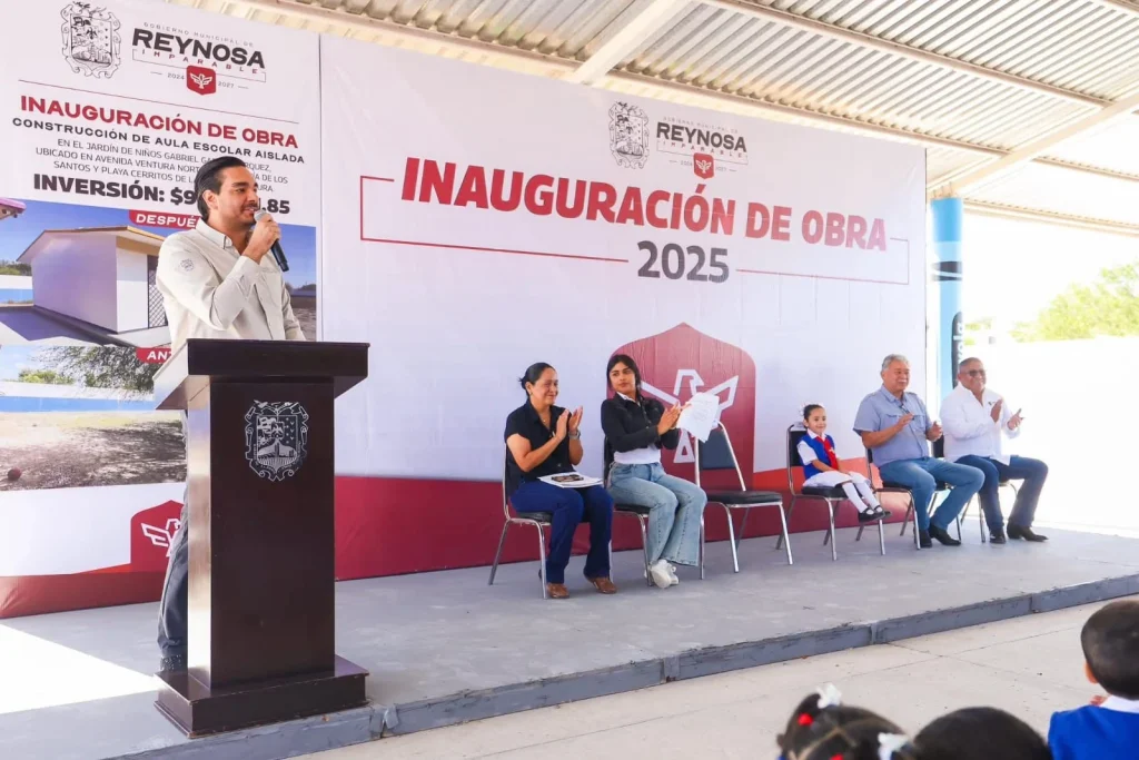 Inauguró Carlos Peña Ortiz aula escolar en kinder del fraccionamiento Ventura 1 WhatsApp Image 2025 10 29 at 3.00.54 PM