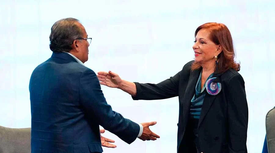 Valentina Alazraki, testigo de medio siglo de historia Papal 6 mi1