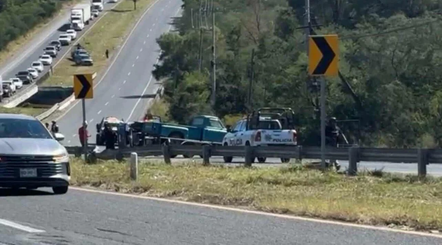 Asesinan a dos hombres en Montemorelos sobre Carretera Nacional 1 574806009 1248297517325346 6660436902715511955 n