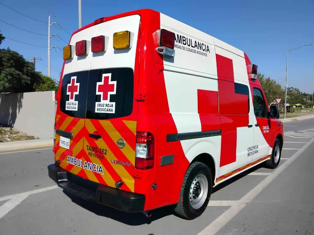 Cruz Roja Reynosa presenta nueva imagen en sus ambulancias 2 576329105 1131065875433151 6152506377044046947 n