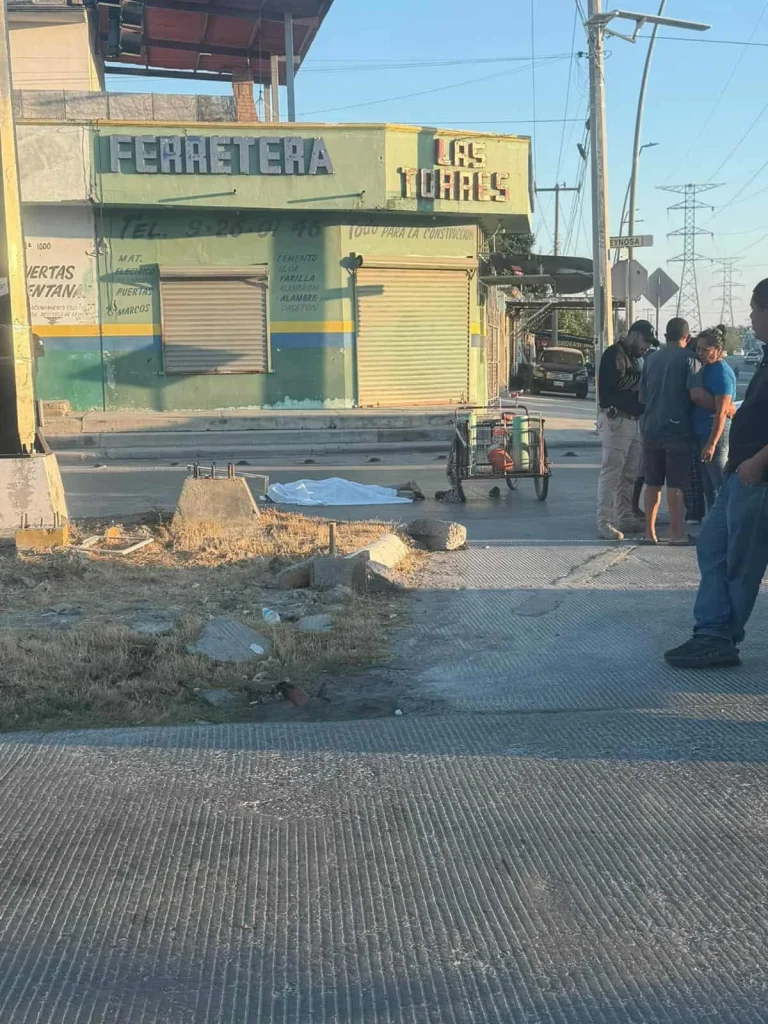 Muere hombre al ser impactado a bordo de su triciclo 1 576752808 4170700699846824 1741293760110715773 n