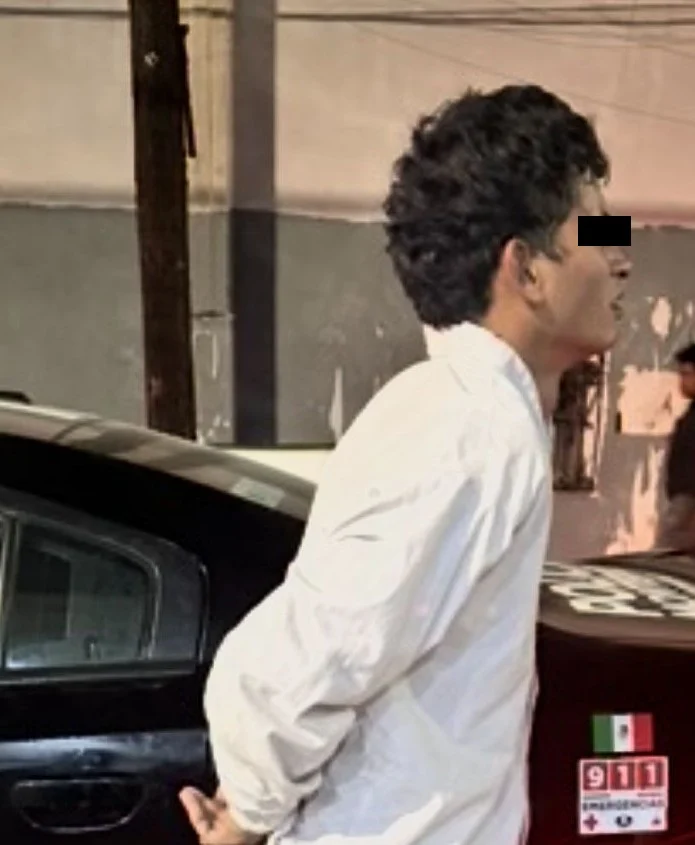 Andaba amenazando con arma en centro de Monterrey; es detenido 2 577324548 1557352771950320 3680613086424994965 n