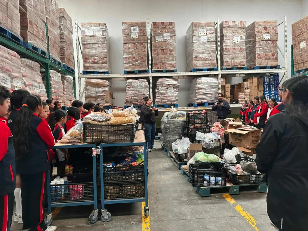 Recibe Banco de Alimentos más de 5 toneladas de ayuda 1 579417842 1136283735155268 5860017663360151017 n