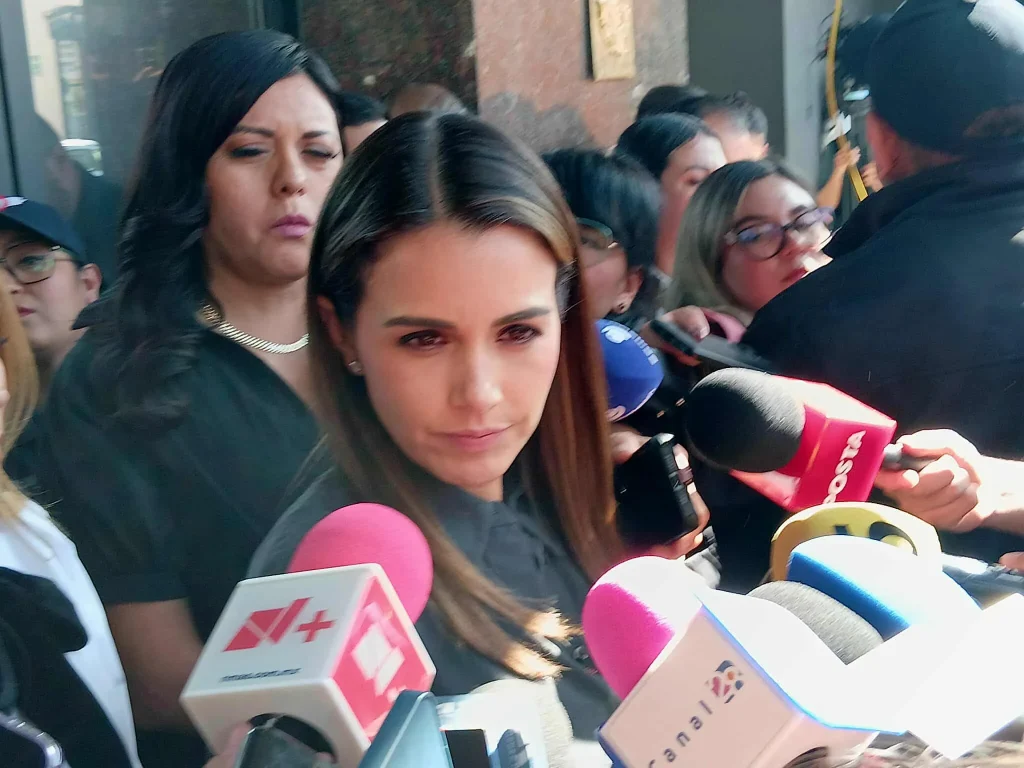 Propone Gobierno de NL deuda por 16 mil mdp; no convence a diputados 1 581989291 1349230306939212 3815663646356026921 n