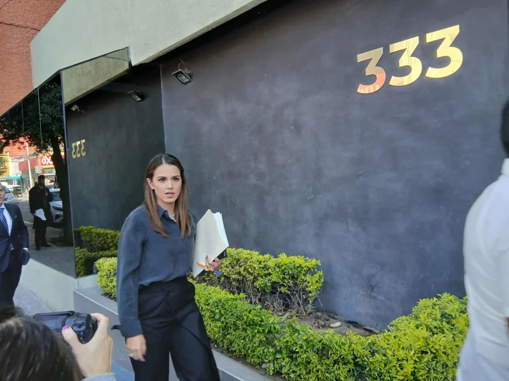 Abren diálogo Legislativo y Ejecutivo sobre Presupuesto 2026 en Nuevo León 2 581990534 2840190346312128 878135214384690912 n
