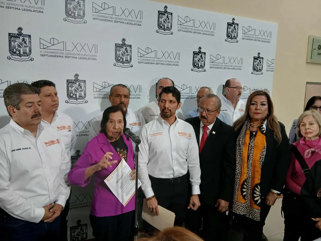 Jubilados de la Sección 50 piden garantizar pago de adeudos en Presupuesto 2 582289727 839833251748796 6402750600698271072 n