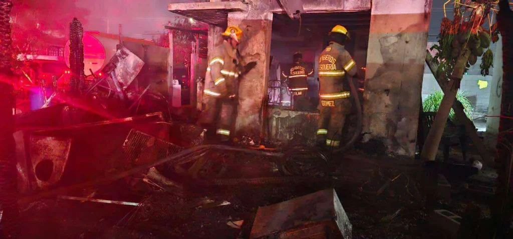 Hombre muere calcinado por incendio en vivienda de Pesquería 1 582406948 3127062234153536 2490811484881971577 n