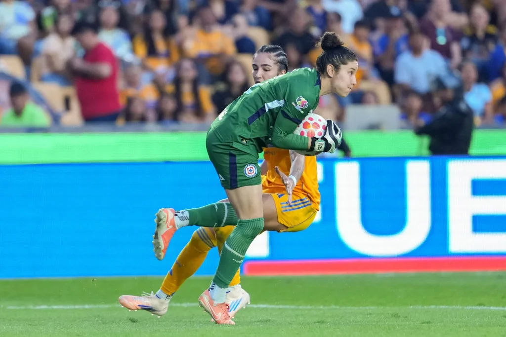 Tigres Femenil vence a Cruz Azul y está en la final 18 582423837 1557514382087695 3145979595175094847 n