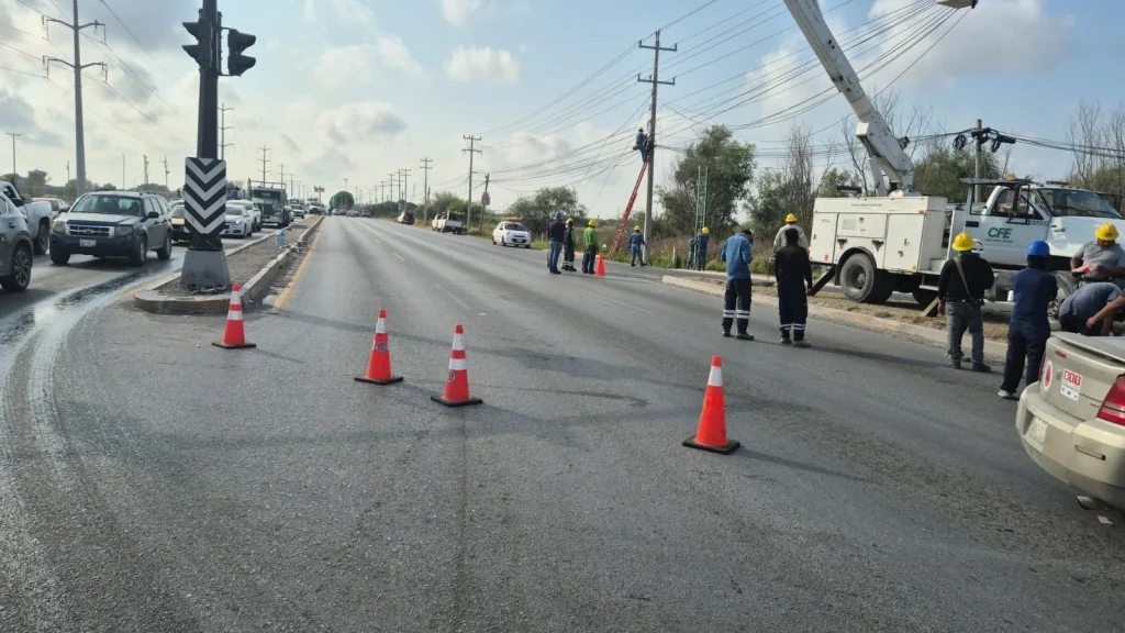 Traslado de calderas reduce la circulación en accesos de Reynosa 2 583195583 1177300944604915 2315423268313987169 n