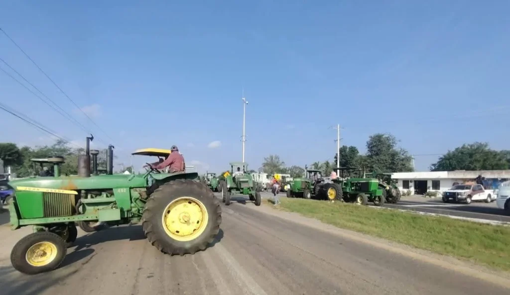 Circulación cerrada en ambos sentidos de la Carretera Tampico-Mante 2 588629071 1177014797188548 5211203687894570757 n
