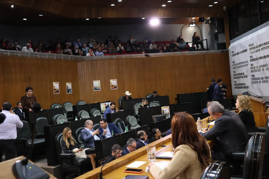 Cuestiona PT al tesorero estatal adeudos a maestros jubilados 1 591139001 3411904095629807 1800275641345039921 n