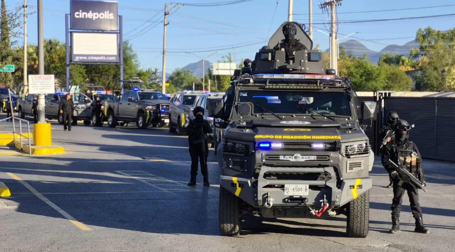 Arranca dispositivo de seguridad por El Buen Fin en Santiago