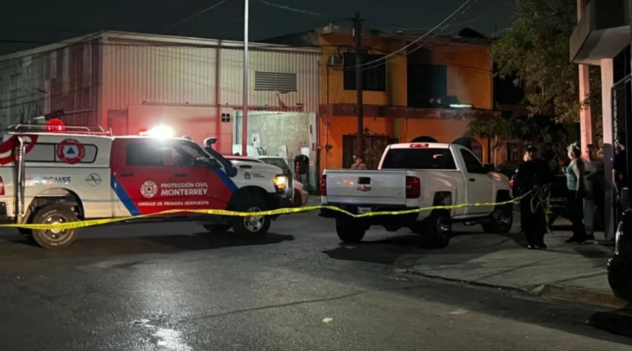 Ataque en taller mecánico de Monterrey deja un muerto y un herido
