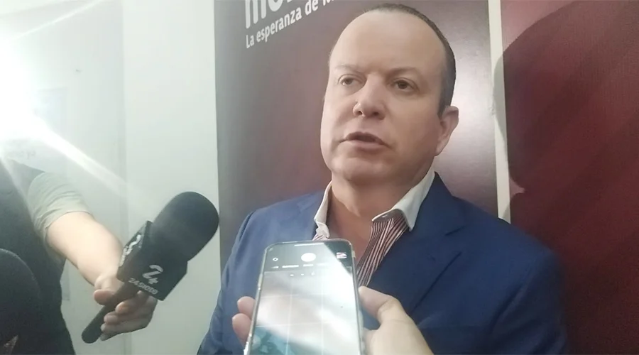 CARLOS CANTUROSAS