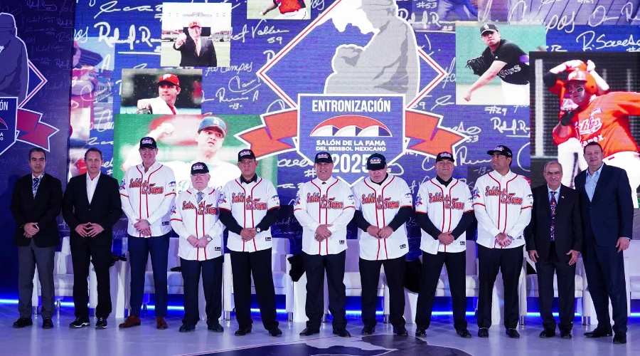 Entronizan a siete inmortales al Salón de la Fama del Béisbol Mexicano