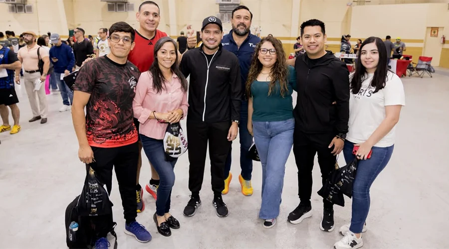Alcalde Beto Granados presente en la entrega oficial de folios del Maratón de Matamoros 1 GRANADOS 02