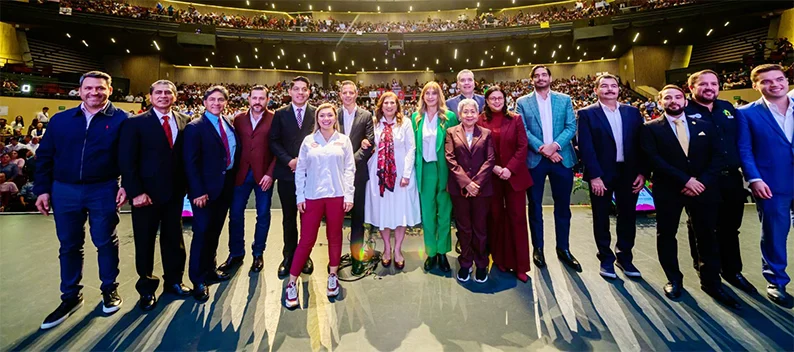Judith Díaz rinde informe y reafirma su compromiso con Nuevo León 2 JUDITH 33