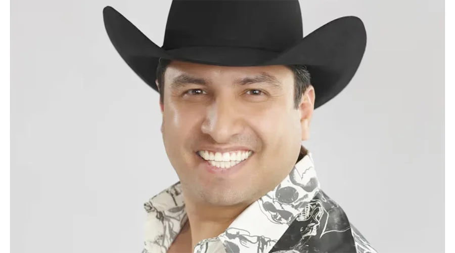 JULION ALVAREZ