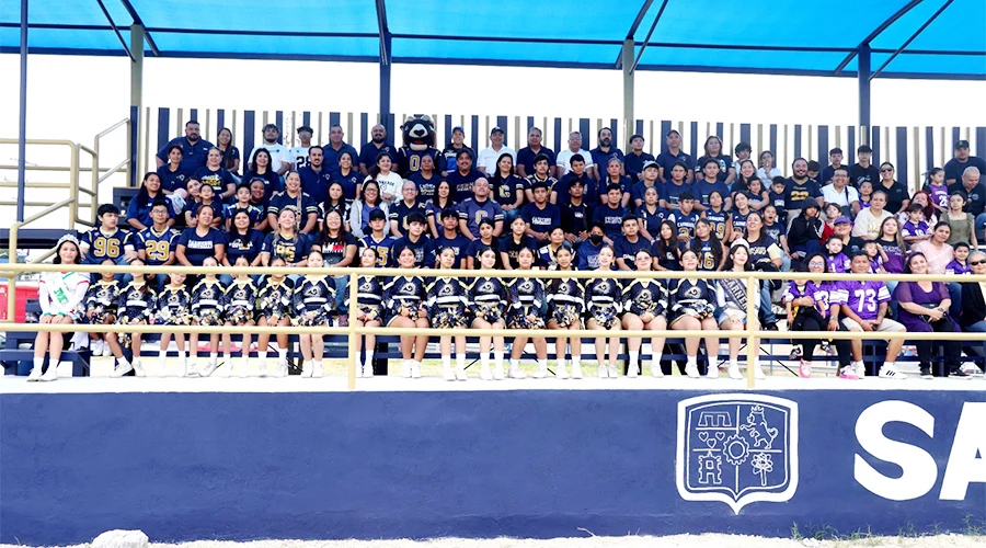 Instalan gradas de futbol americano en San Nicolás 1 SAN NICO 2
