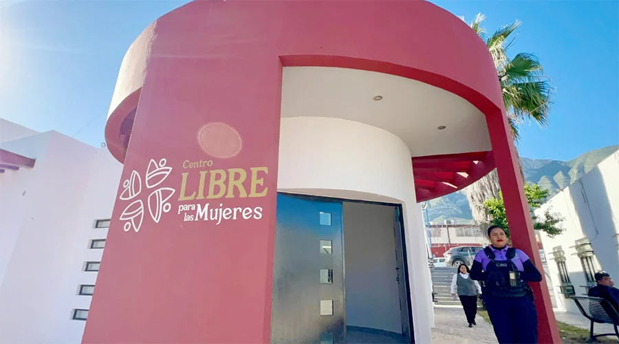 Brindan más de 800 servicios para mujeres en Santa Catarina 1 SANTA 22