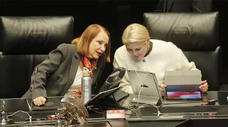 SENADORES 66