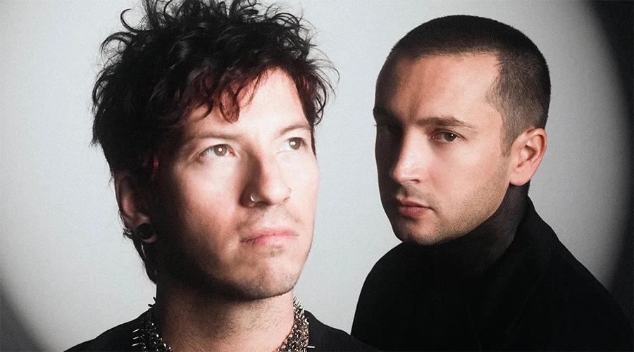 TWENTY ONE PILOTS