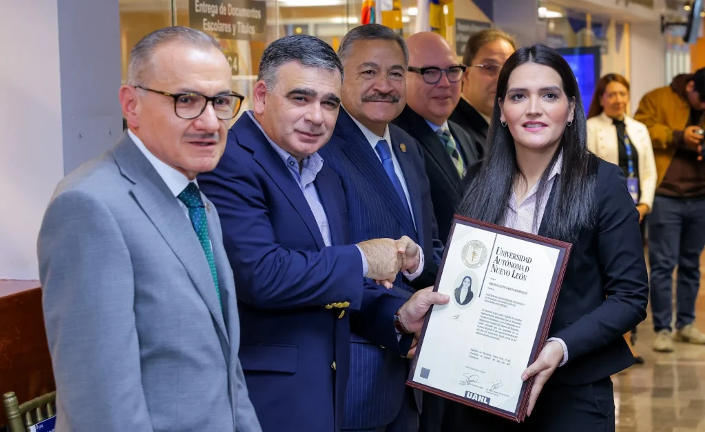 Lanza UANL campaña de titulación para 70 mil egresados 2 UANL 23