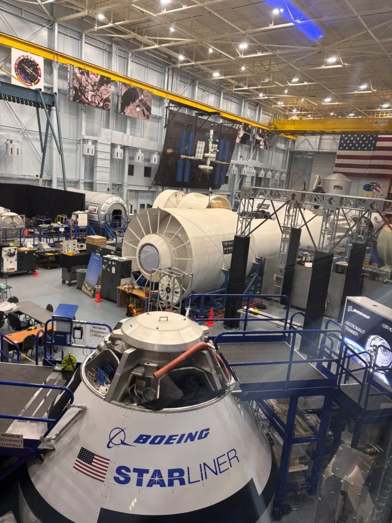 Juárez hace historia al enviar a 40 jóvenes a capacitación en la NASA 4 WhatsApp Image 2025 11 17 at 11.30.47 AM 1