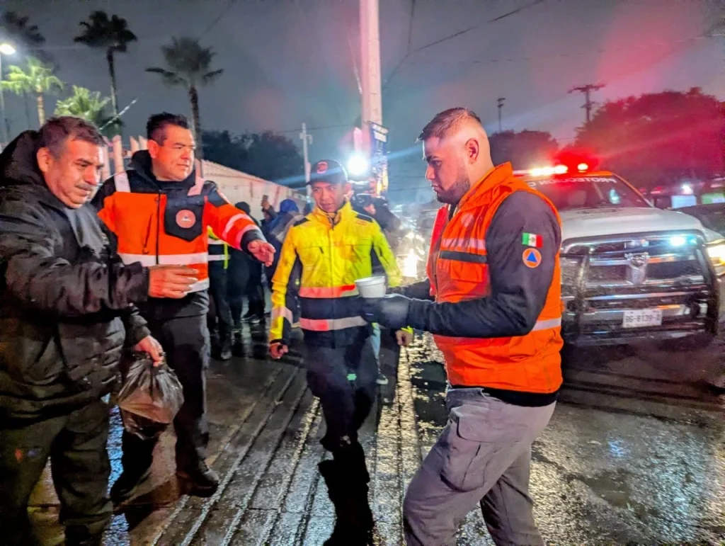 Protección Civil realiza Operativo Carrusel por bajas temperaturas 2 590135302 1895385057719296 7965194683473484613 n